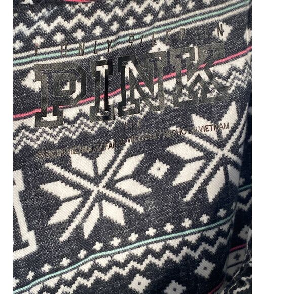 VS PINK Snowflake Sleep bottoms only Pajamas Pj’s Size large Cottage Cozy - Picture 2 of 3